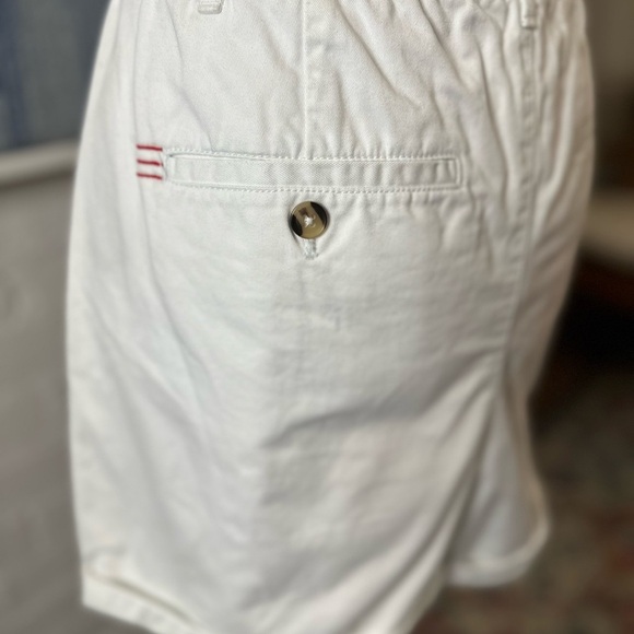 BDG White 100% Cotton High Waist Cuffed Shorts - Picture 11 of 15